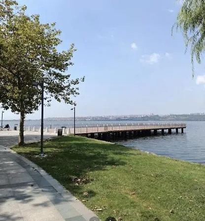 & Sea View 2 Bedrooms Istambul