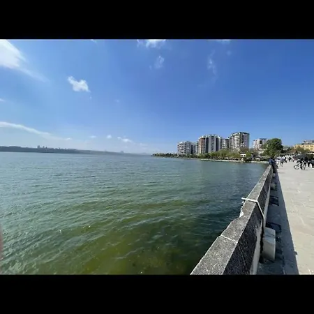 Apartamento & Sea View 2 Bedrooms Istambul